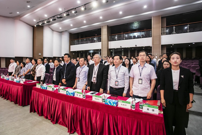 职工代表大会1.jpg